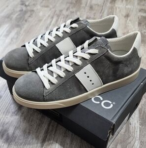 ECCO Street Lite Retro Sneaker Women's Low Casual Shoe Gray Size 10-10.5 EU 41